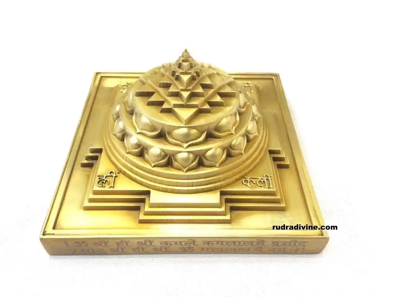 RUDRADIVINE Meru Shri Yantra Gold Bronze, Vastu Correction – Amazon