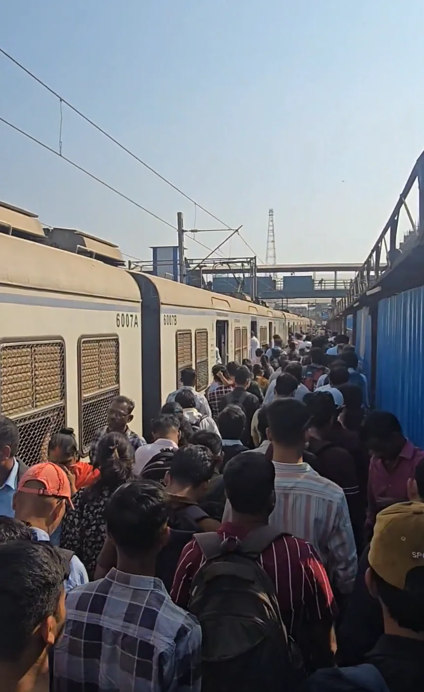 Railway Service Complaint Tweet